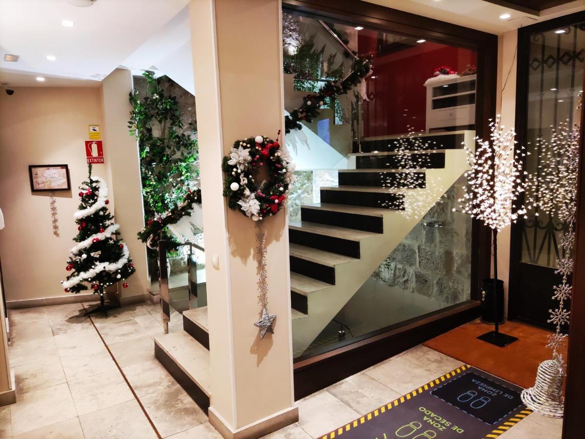 Hotel Puerta Del Arco Tudela de Duero Ngoại thất bức ảnh